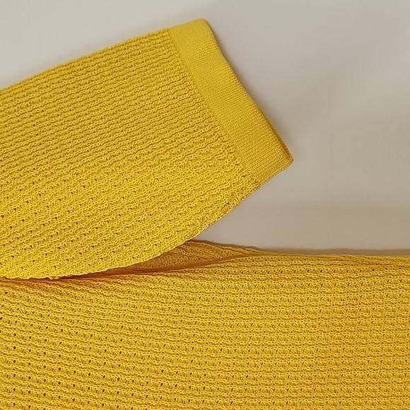 Carolina Herrera Ribbed Knit Yellow Sweater Top Size XS - Picture 16 of 17